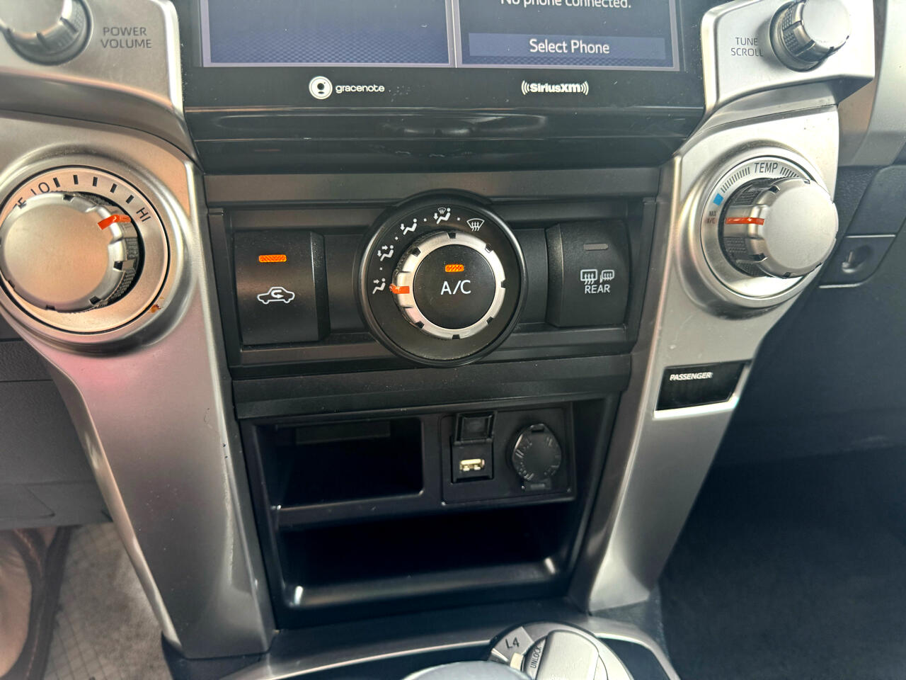 2021 Toyota 4Runner SR5 4WD photo 24