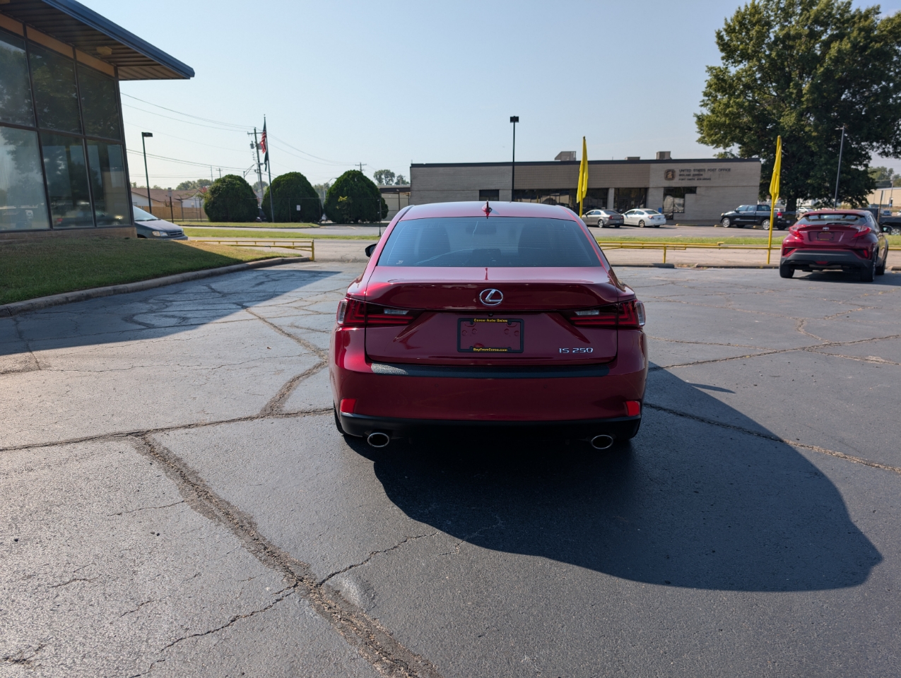 Lexus IS 250 4dr Sport Sdn Auto RWD 2014