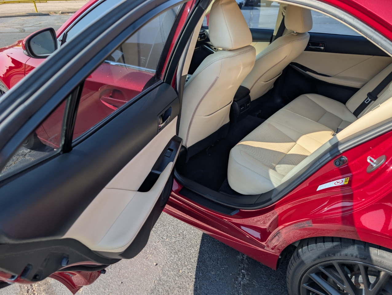 Lexus IS 250 4dr Sport Sdn Auto RWD 2014