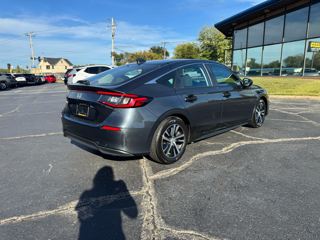 Honda Civic Hatchback LX CVT 2024