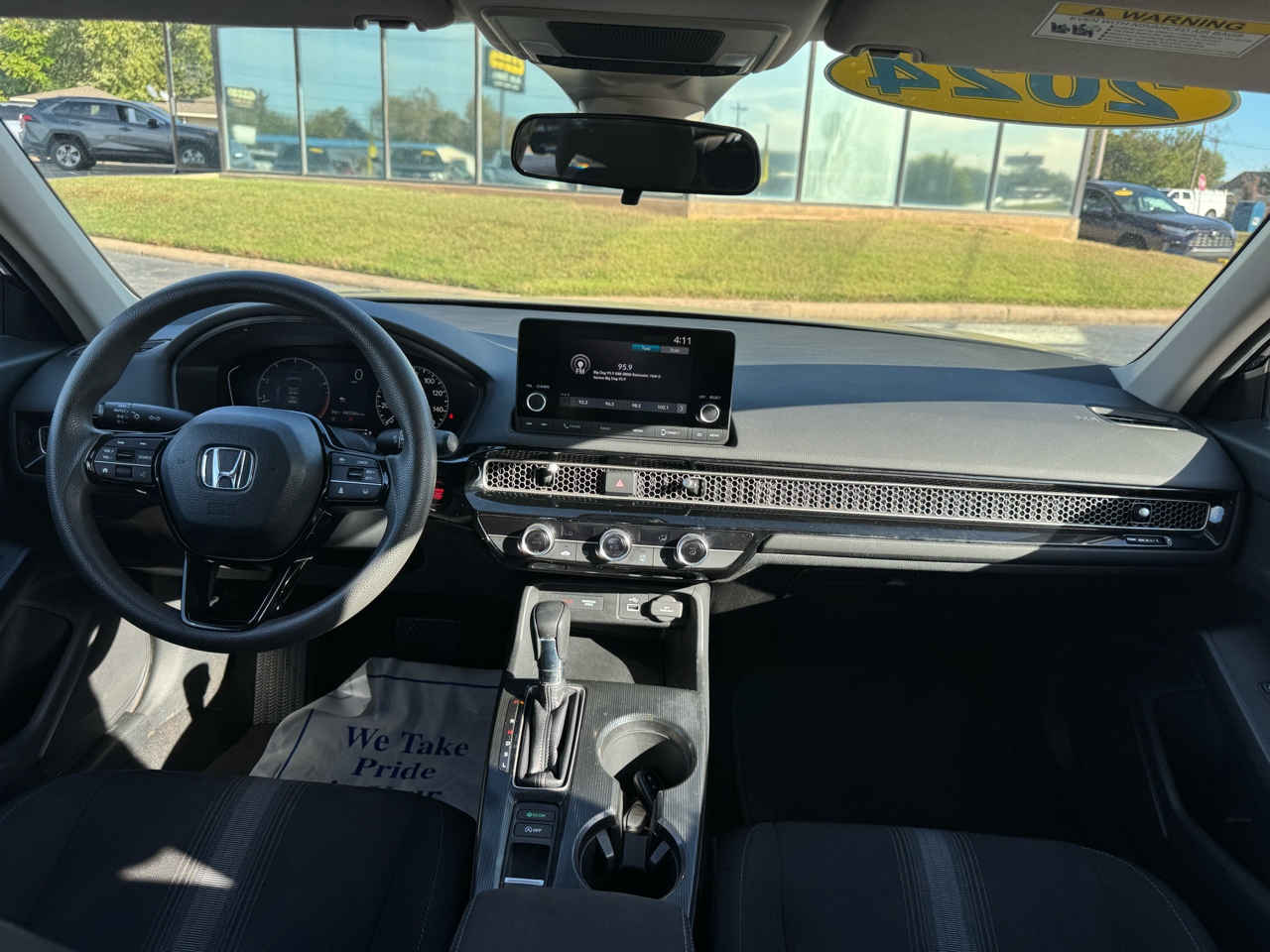 Honda Civic Hatchback LX CVT 2024