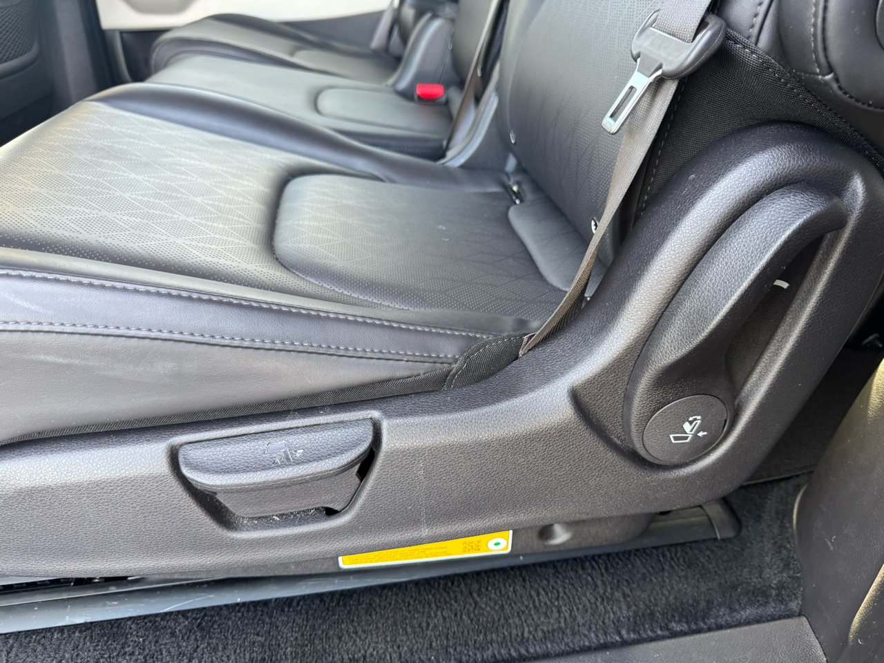 Kia Carnival LX FWD w/Seat Pkg 2024