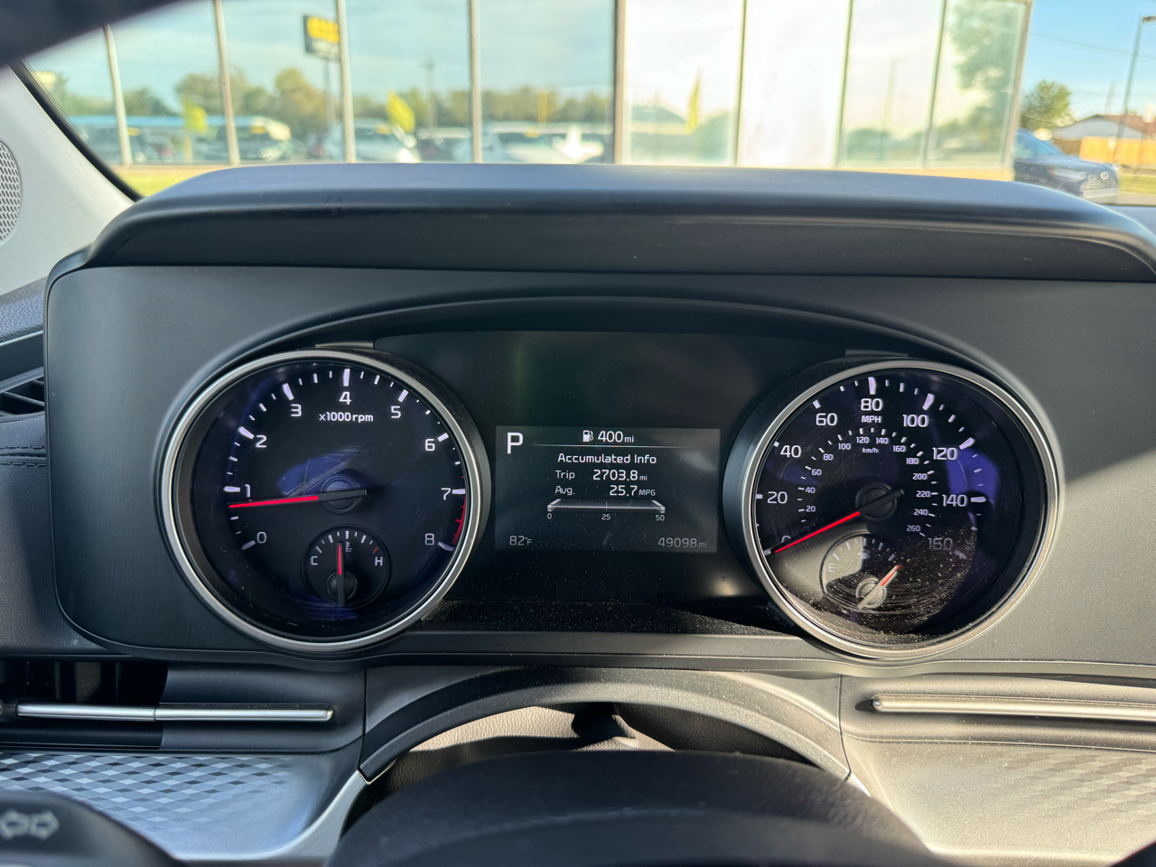 Kia Carnival LX FWD w/Seat Pkg 2024