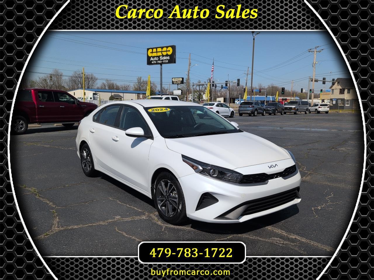 2024 Kia Forte LXS IVT