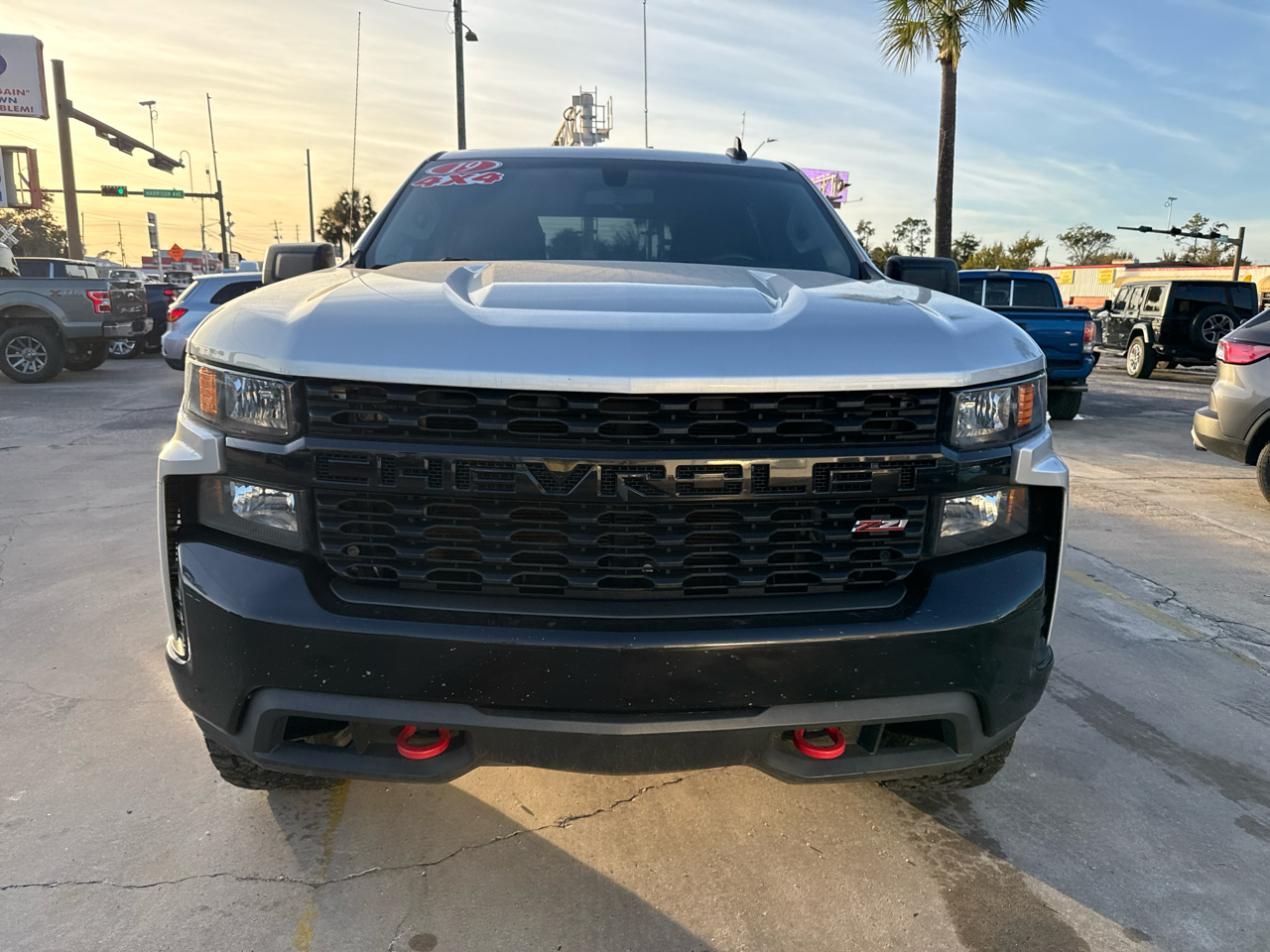 Chevrolet Silverado 1500 4WD Crew Cab 147" Custom Trail Boss 2019