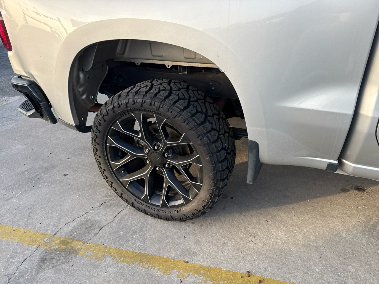 Chevrolet Silverado 1500 4WD Crew Cab 147" Custom Trail Boss 2019