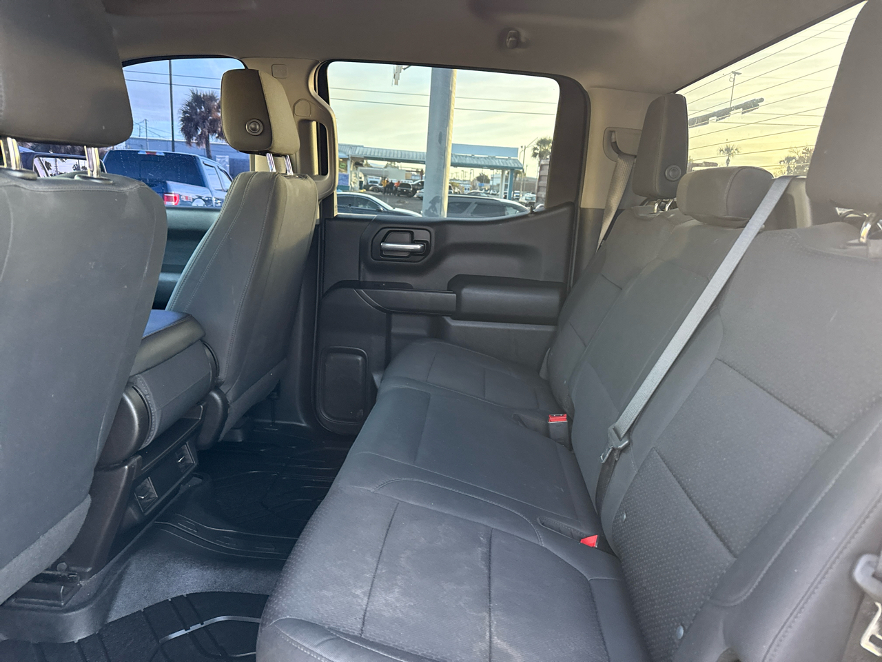 Chevrolet Silverado 1500 4WD Crew Cab 147" Custom Trail Boss 2019