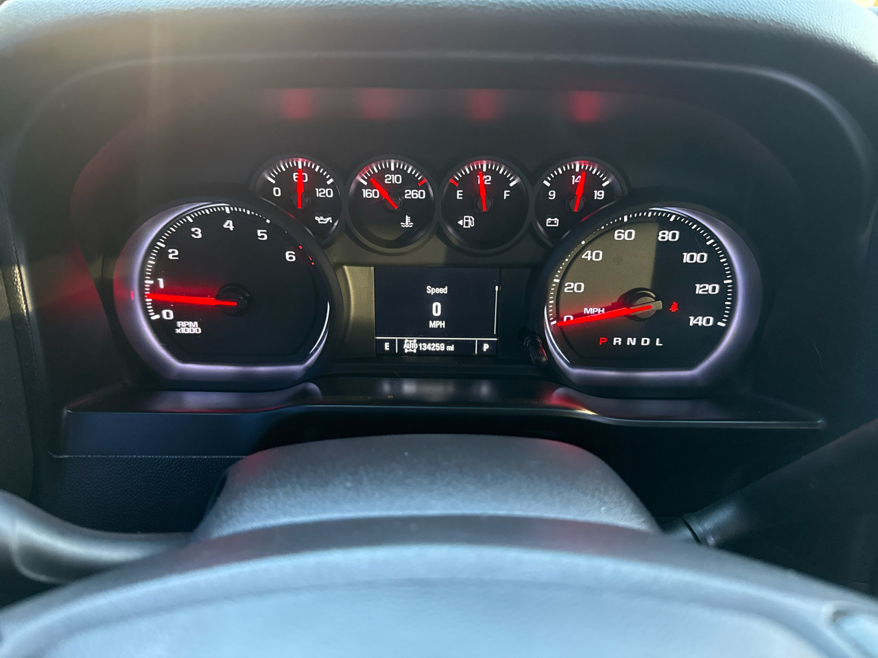 Chevrolet Silverado 1500 4WD Crew Cab 147" Custom Trail Boss 2019