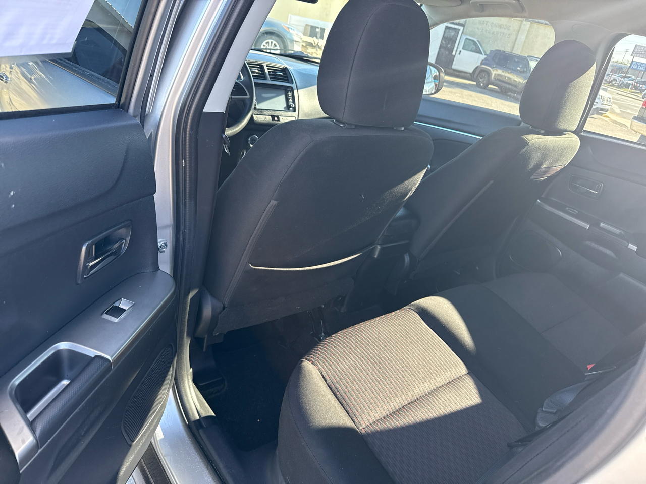 Mitsubishi Outlander Sport ES 2.0 CVT 2018