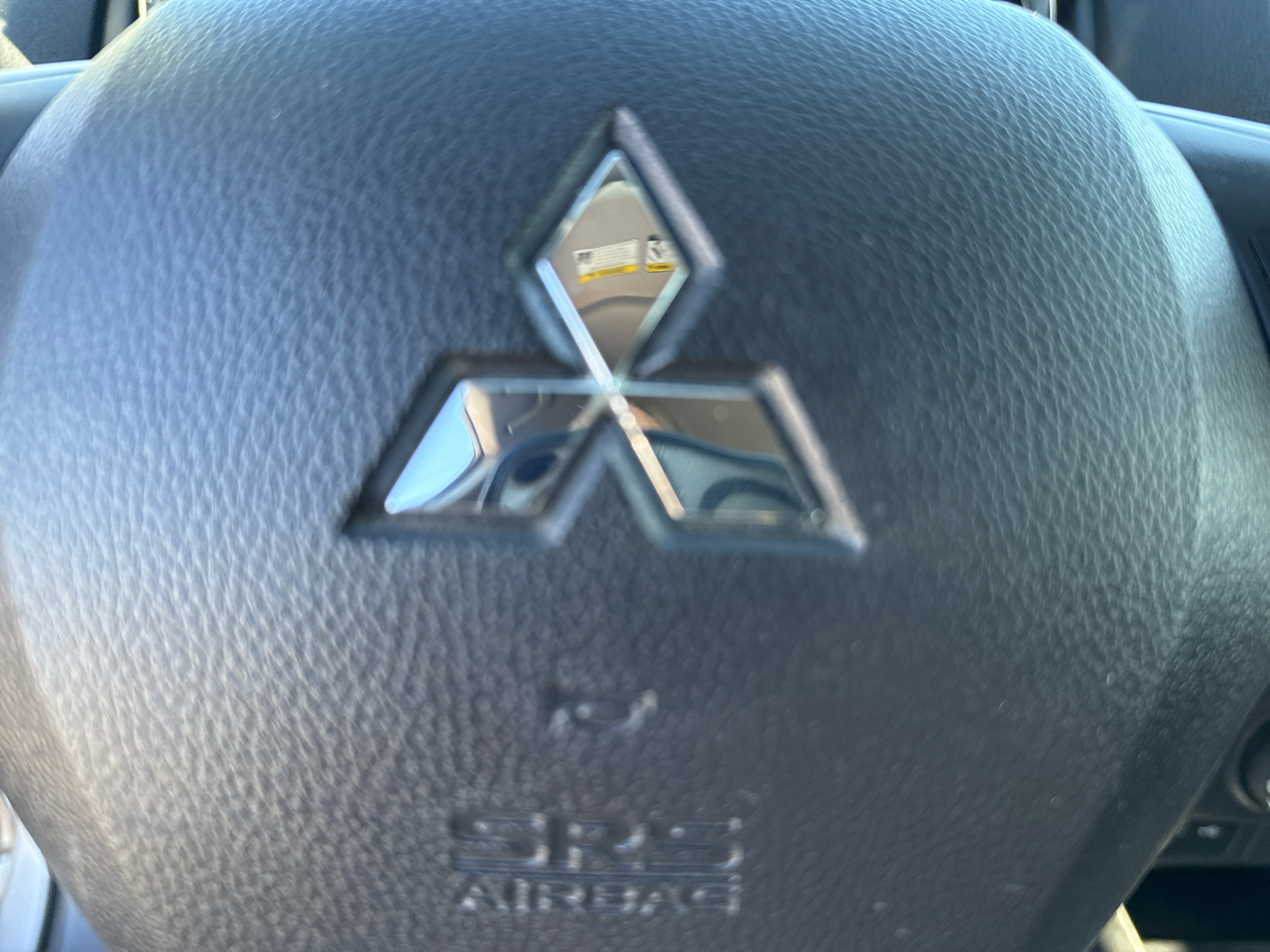 Mitsubishi Outlander Sport ES 2.0 CVT 2018