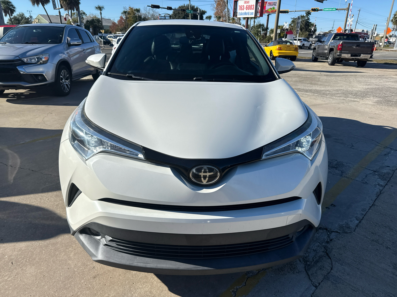 Toyota C-HR XLE FWD (Natl) 2018