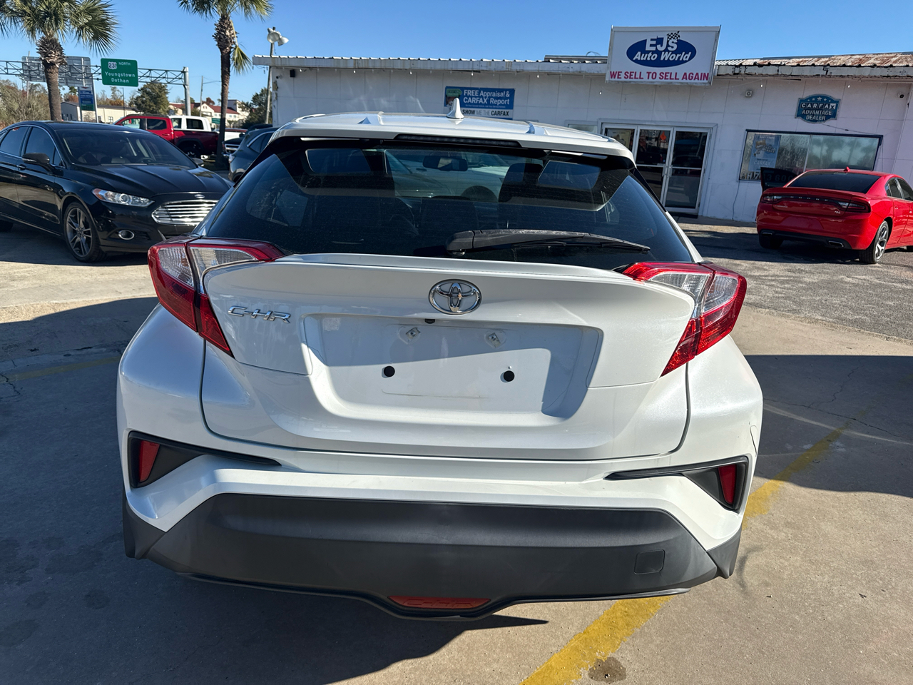 Toyota C-HR XLE FWD (Natl) 2018