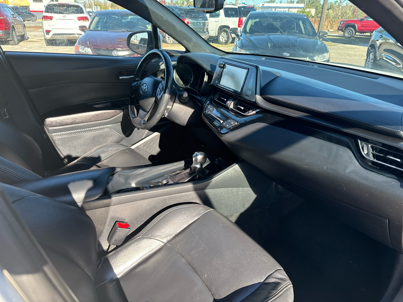 Toyota C-HR XLE FWD (Natl) 2018