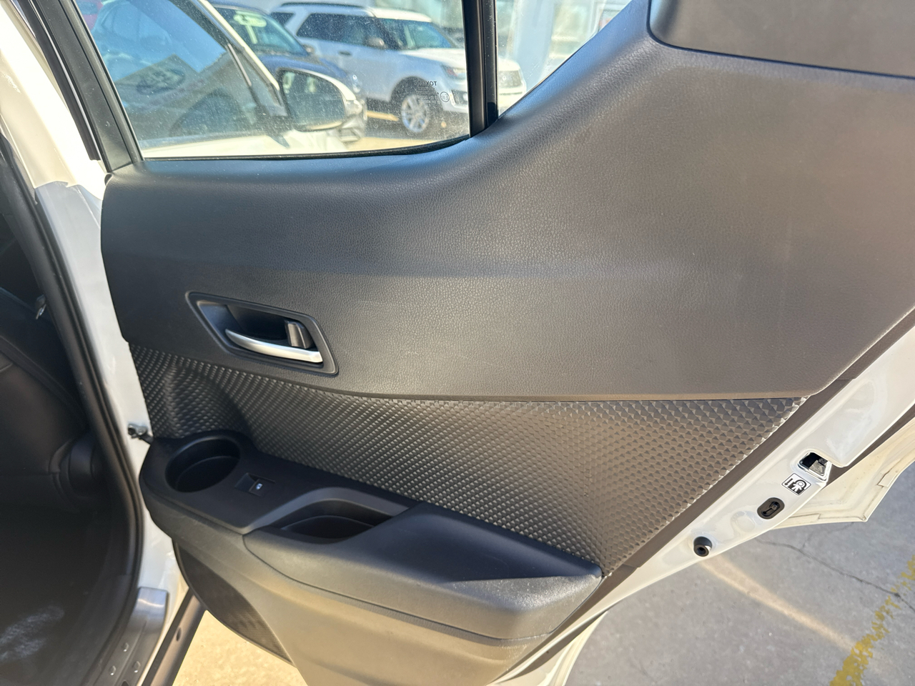 Toyota C-HR XLE FWD (Natl) 2018