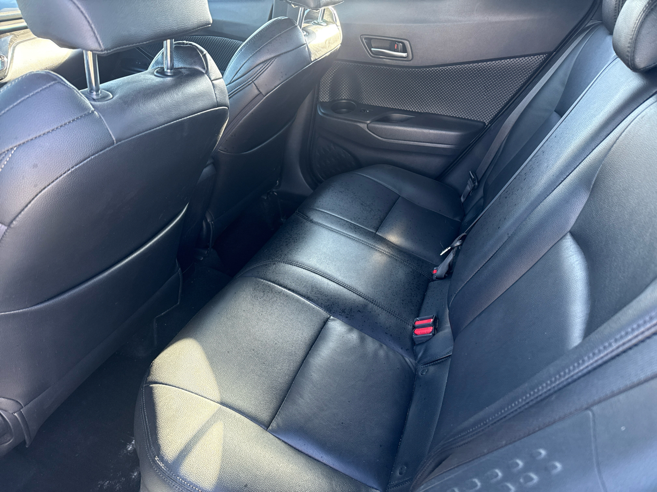 Toyota C-HR XLE FWD (Natl) 2018