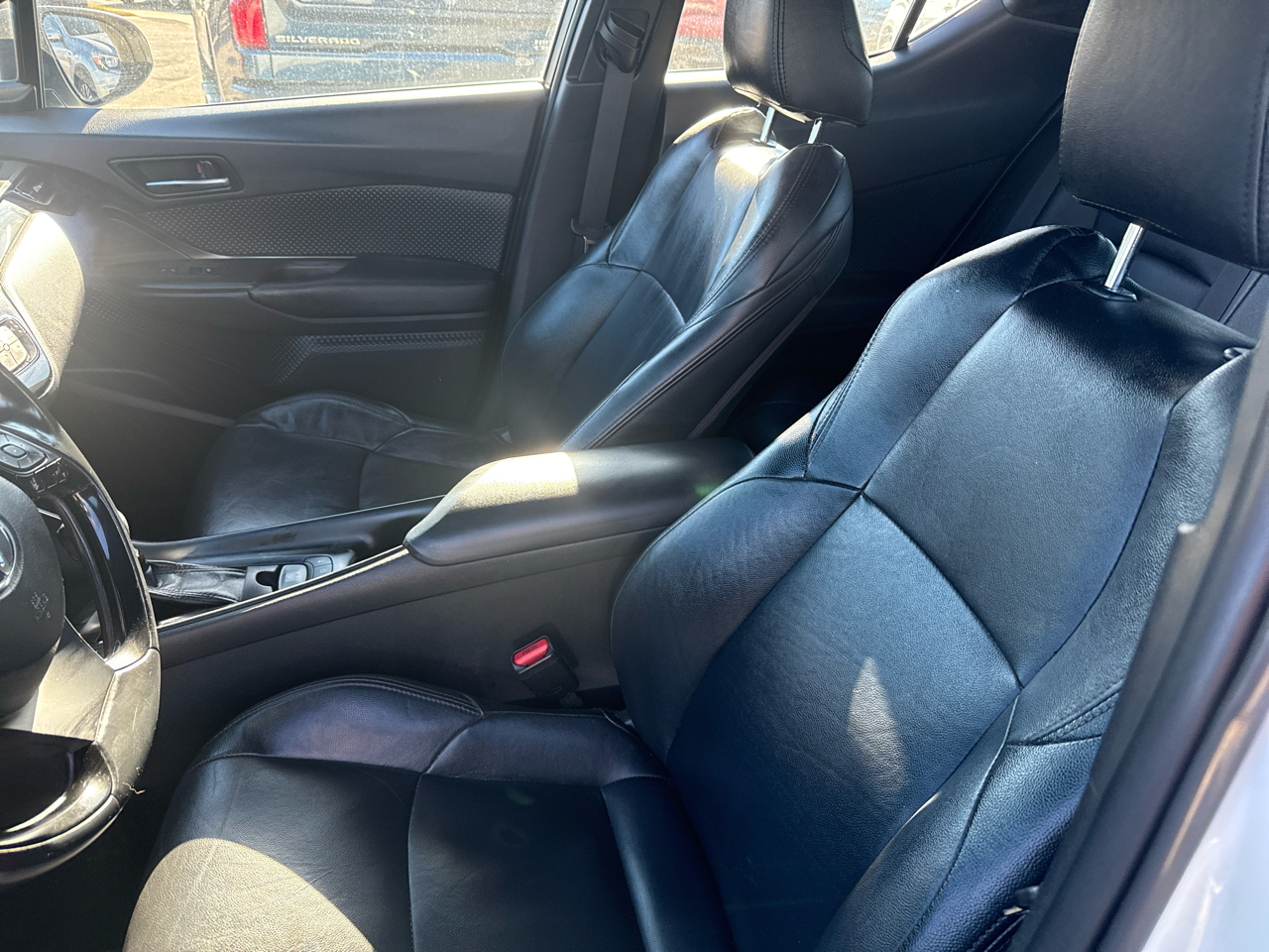 Toyota C-HR XLE FWD (Natl) 2018