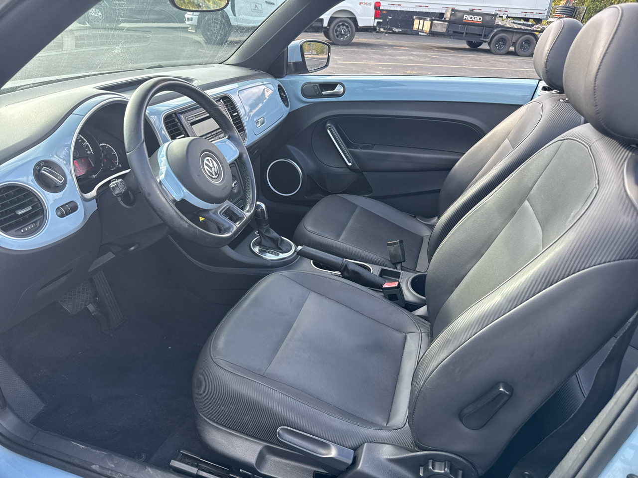 Volkswagen Beetle Convertible 2dr Auto 2.5L 2013