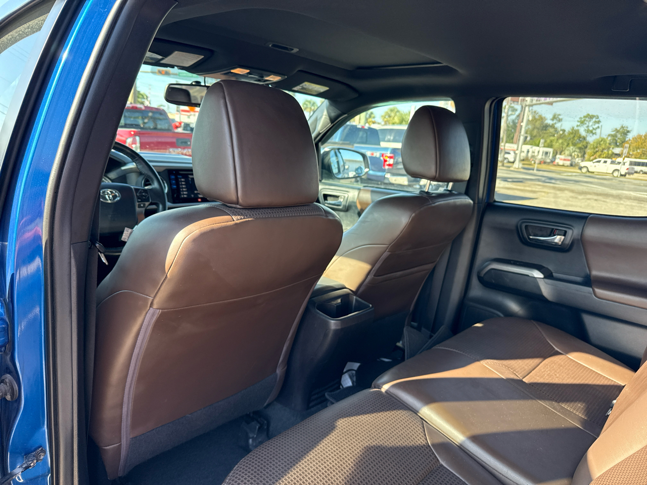 Toyota Tacoma 4WD Double Cab V6 AT Limited (Natl) 2016