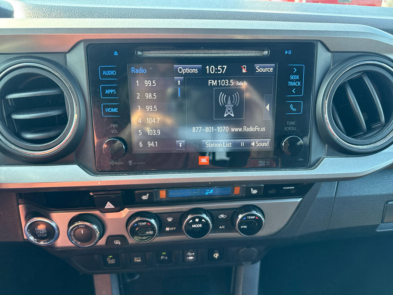 Toyota Tacoma 4WD Double Cab V6 AT Limited (Natl) 2016