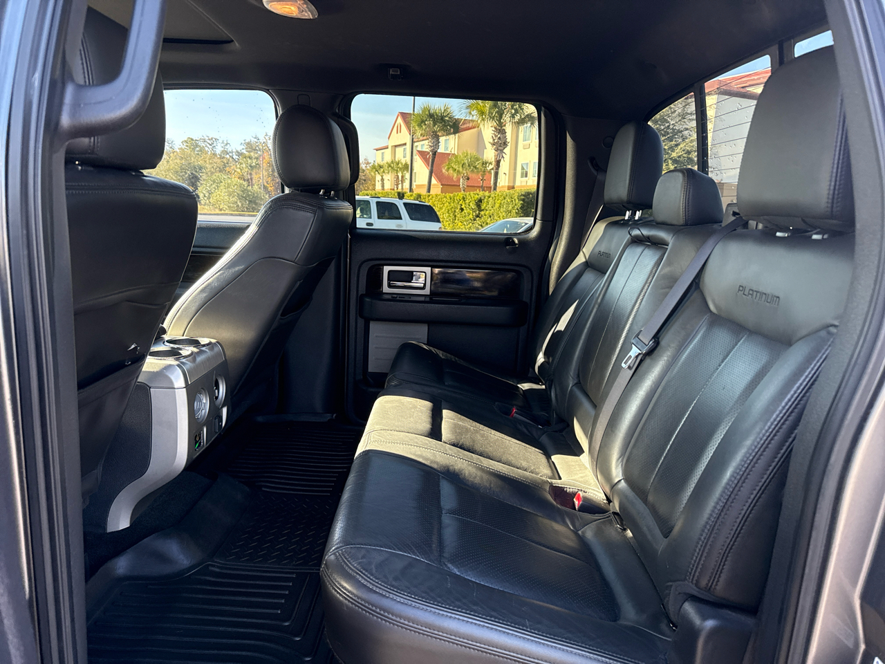 Ford F-150 Platinum SuperCrew 4WD 2013