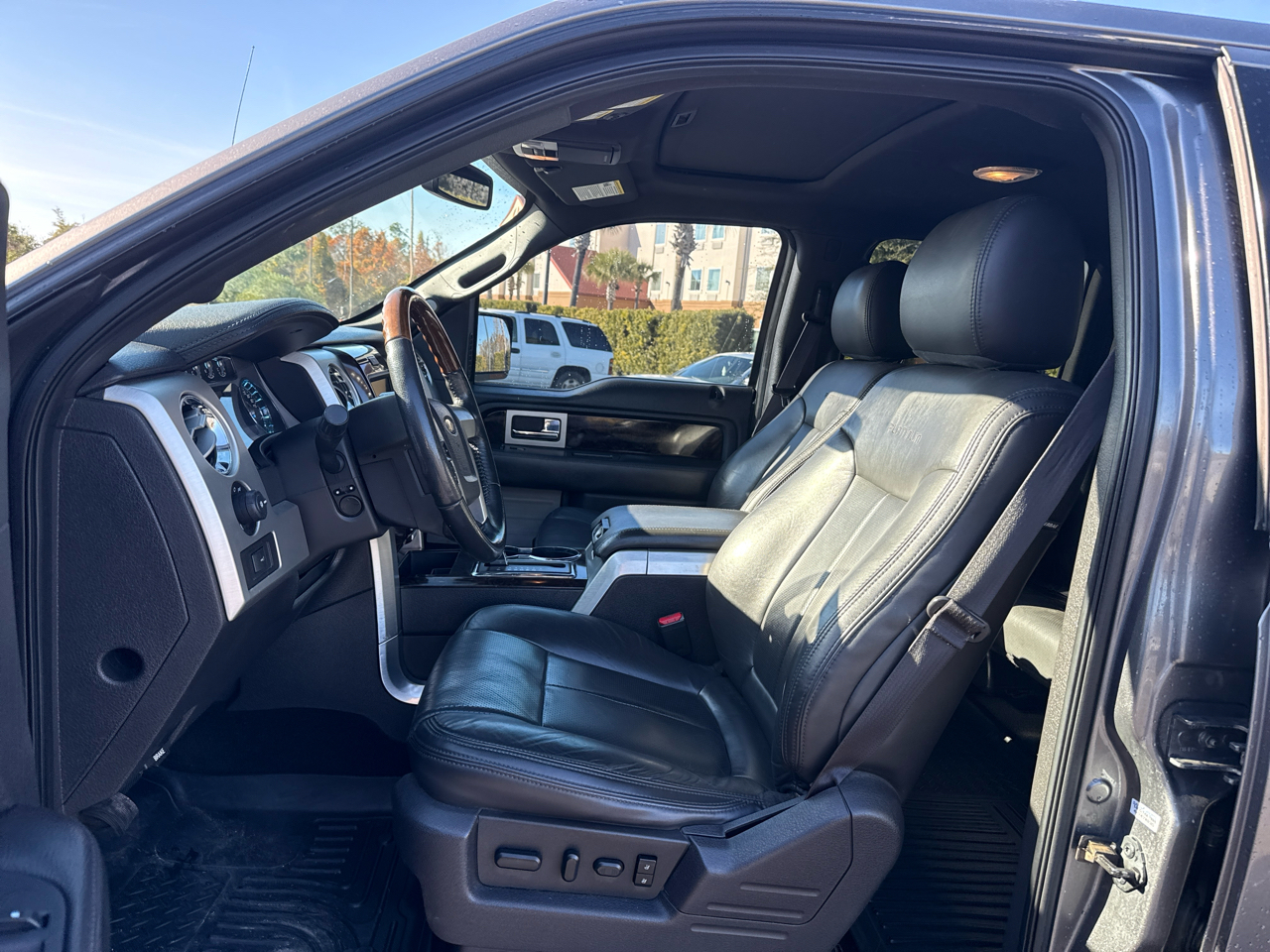 Ford F-150 Platinum SuperCrew 4WD 2013