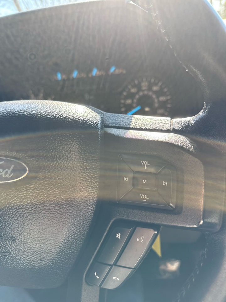 Ford F-150 XLT SuperCrew Short Bed 4WD 2019