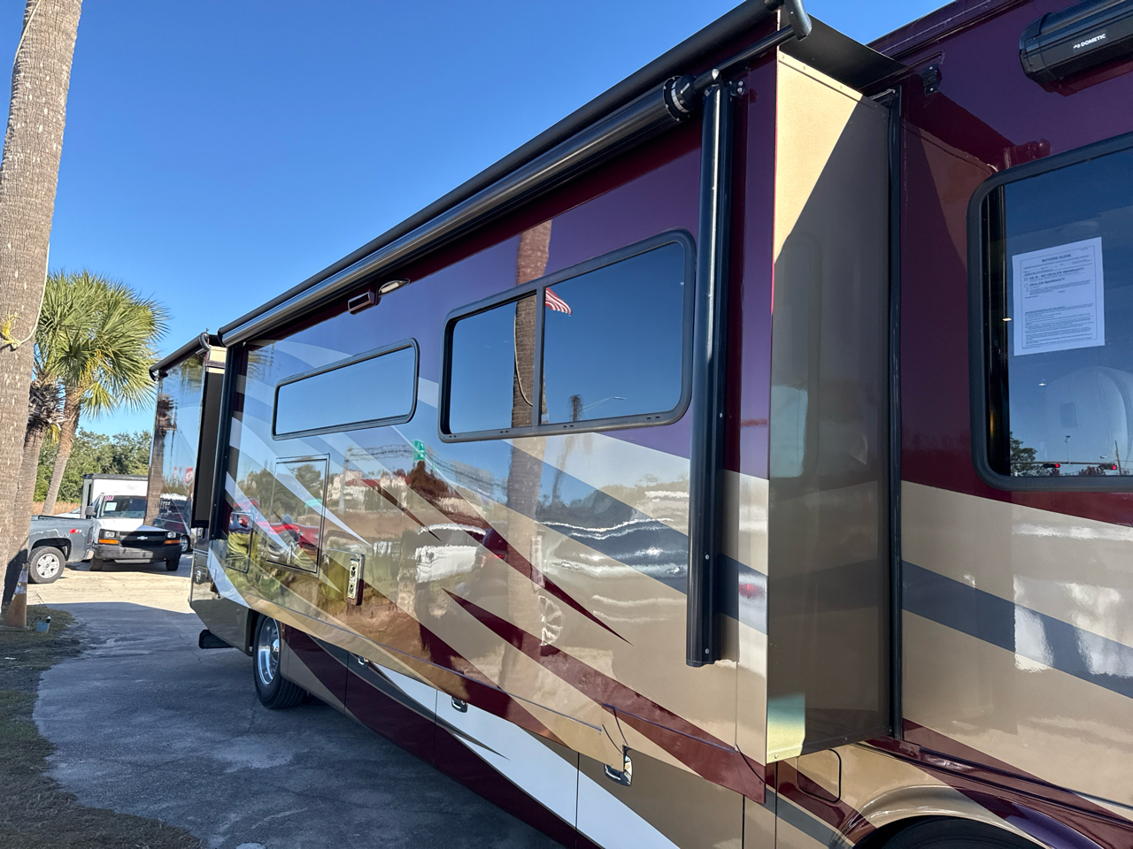 Tiffin Motorhomes Allegro  2019