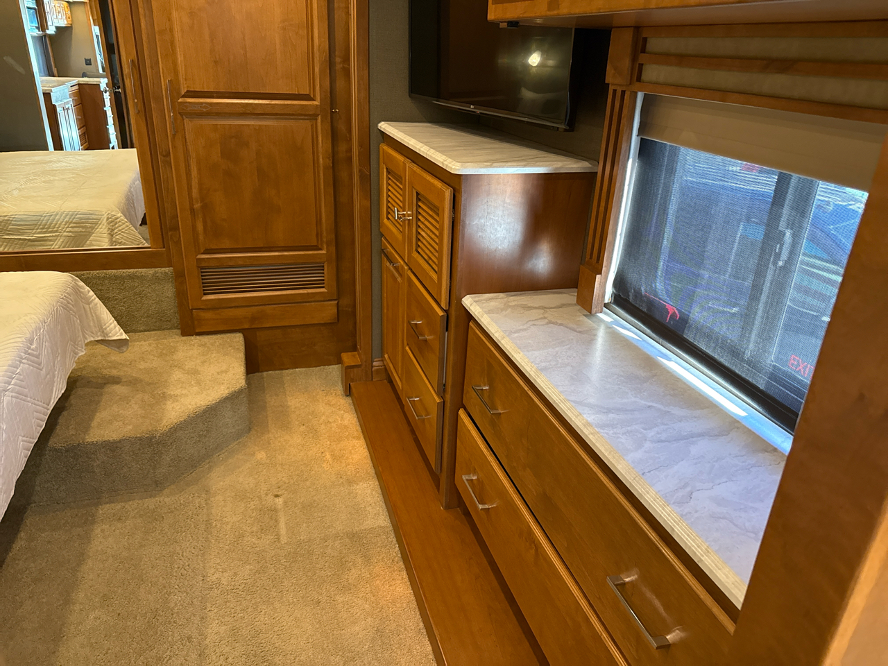 Tiffin Motorhomes Allegro  2019
