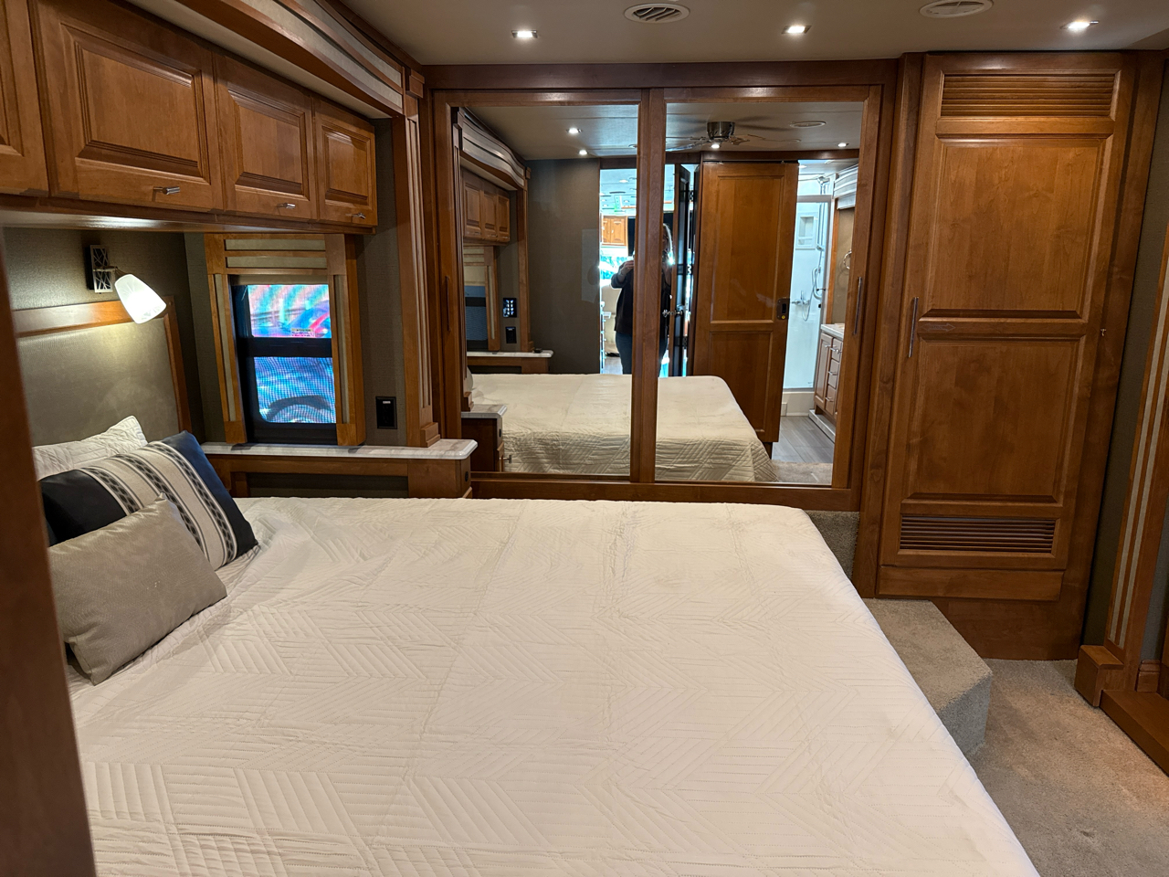 Tiffin Motorhomes Allegro  2019