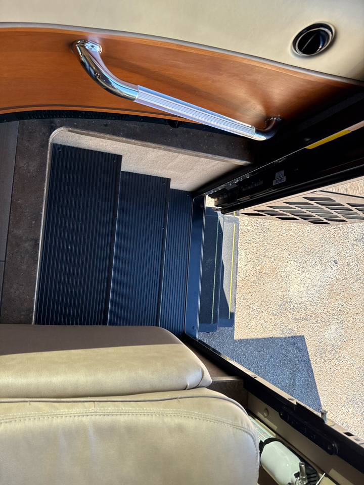 Tiffin Motorhomes Allegro  2019