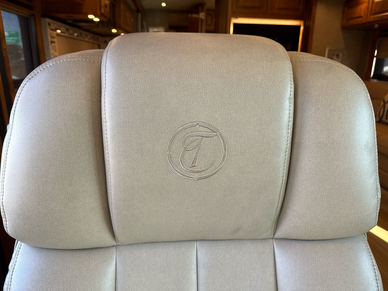 Tiffin Motorhomes Allegro  2019