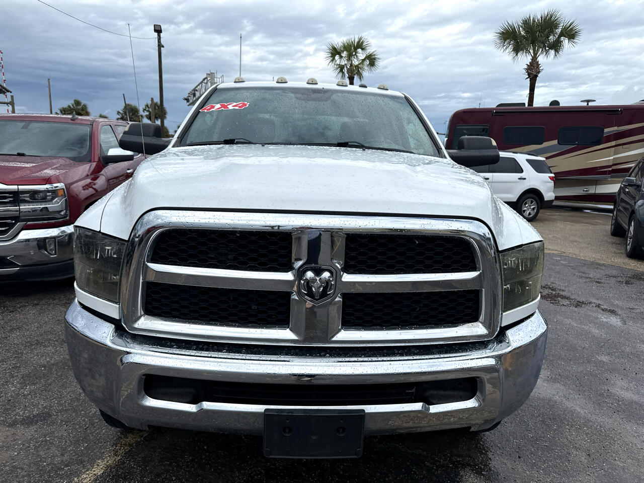 RAM 2500 Tradesman 4x4 Crew Cab 6'4" Box 2018