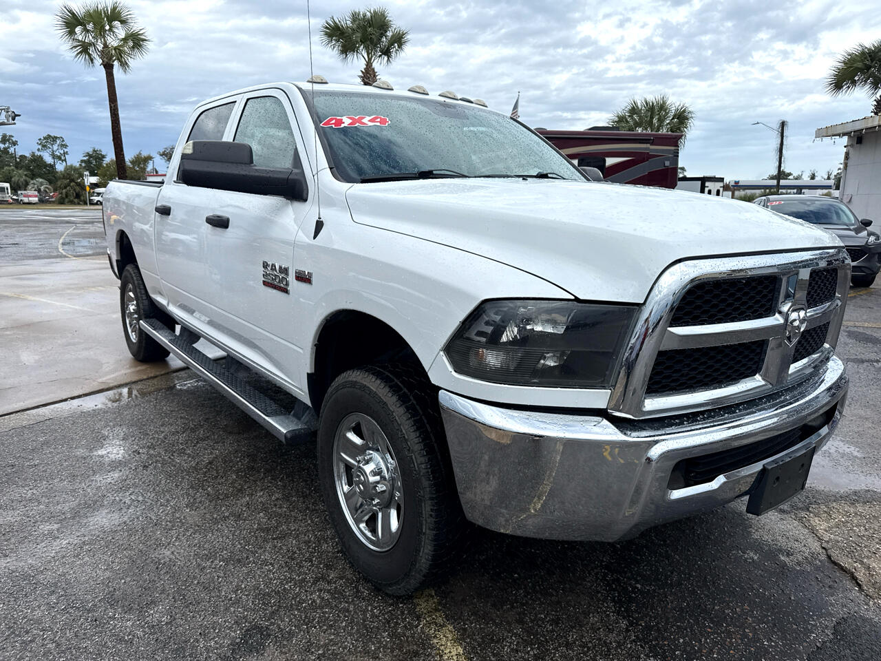 RAM 2500 Tradesman 4x4 Crew Cab 6'4" Box 2018