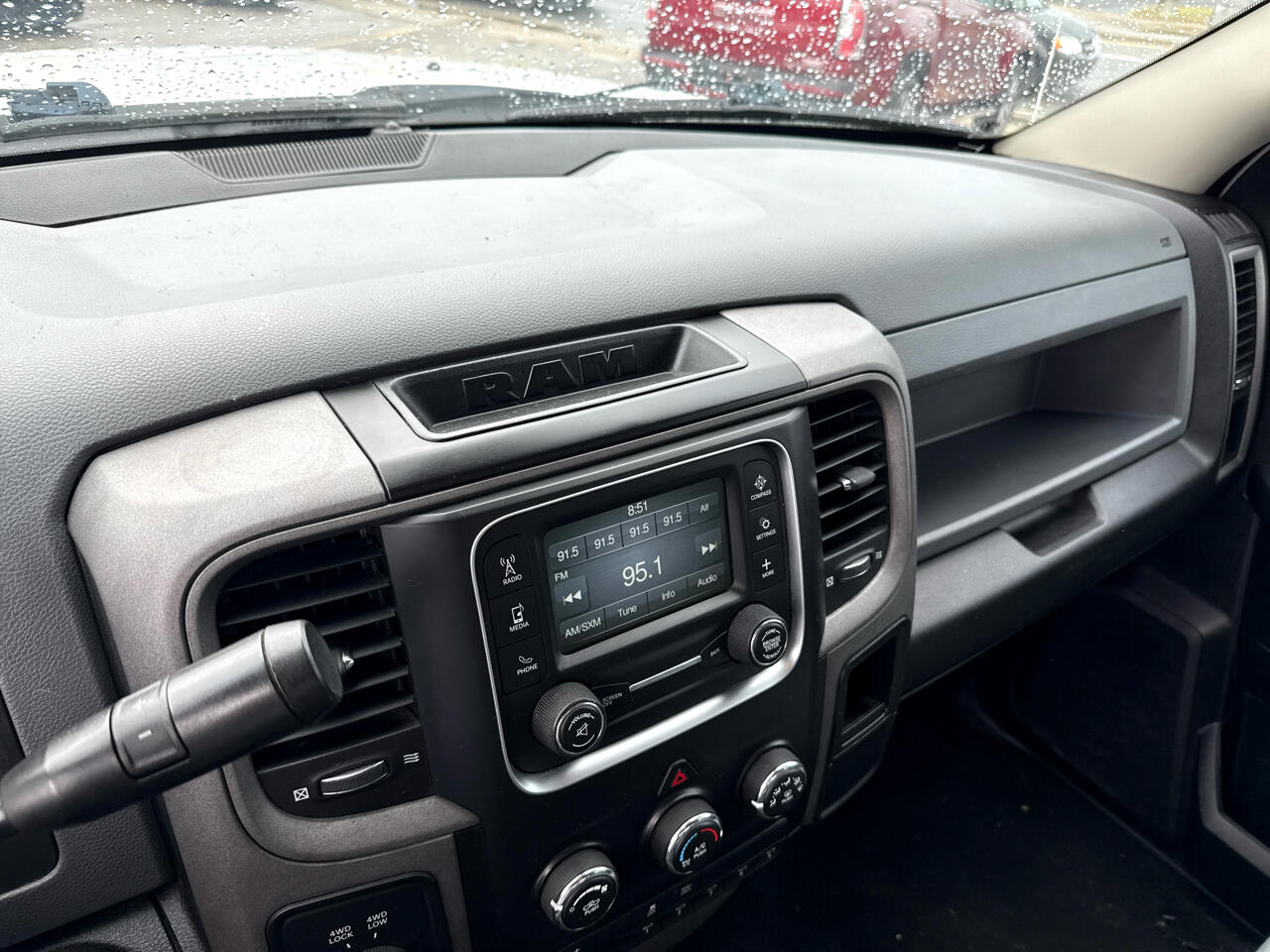 RAM 2500 Tradesman 4x4 Crew Cab 6'4" Box 2018