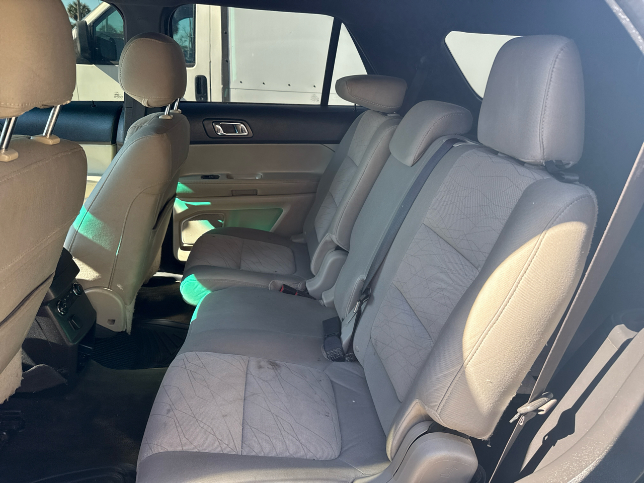 Ford Explorer FWD 4dr Base 2014