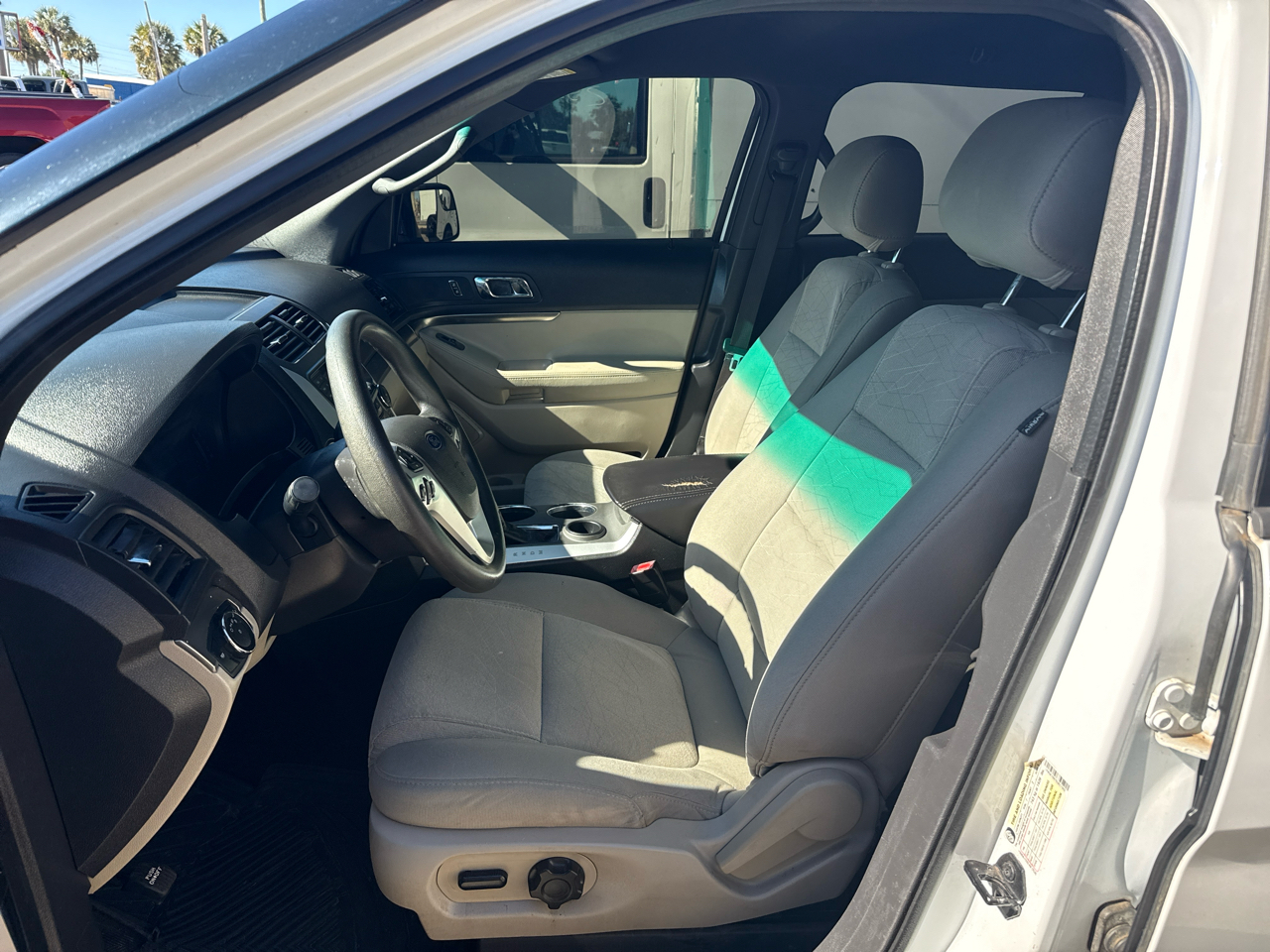 Ford Explorer FWD 4dr Base 2014