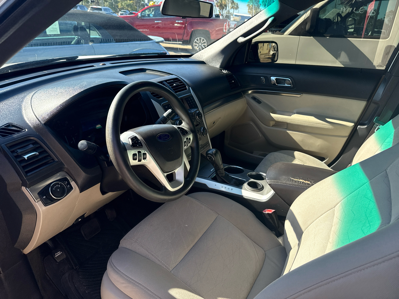 Ford Explorer FWD 4dr Base 2014