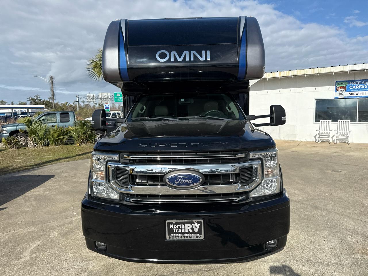 Ford F-600 Super Duty Chassis  2022