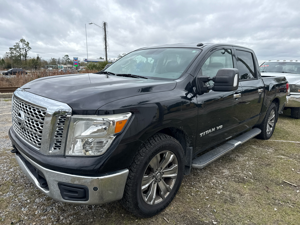 Nissan Titan 4x2 Crew Cab SV 2019