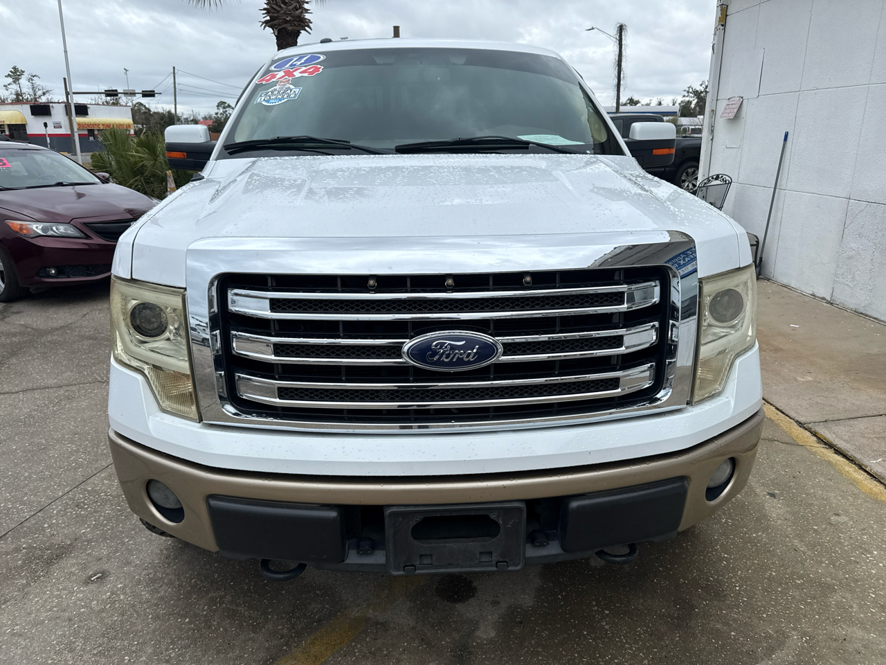 Ford F-150 4WD SuperCrew 145" Lariat 2014