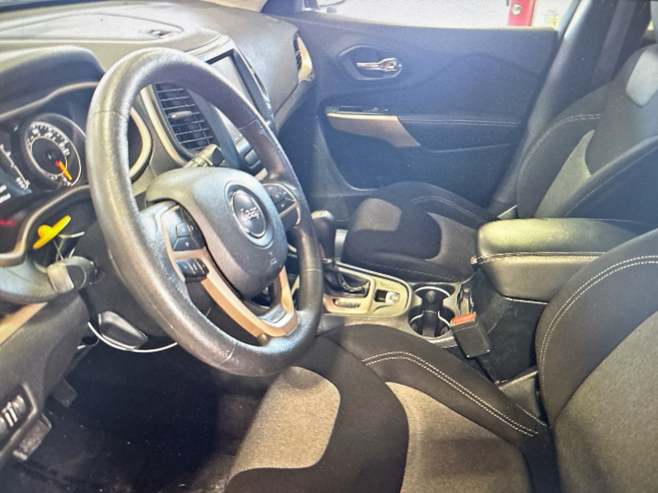 Jeep Cherokee Latitude Tech Connect FWD 2018