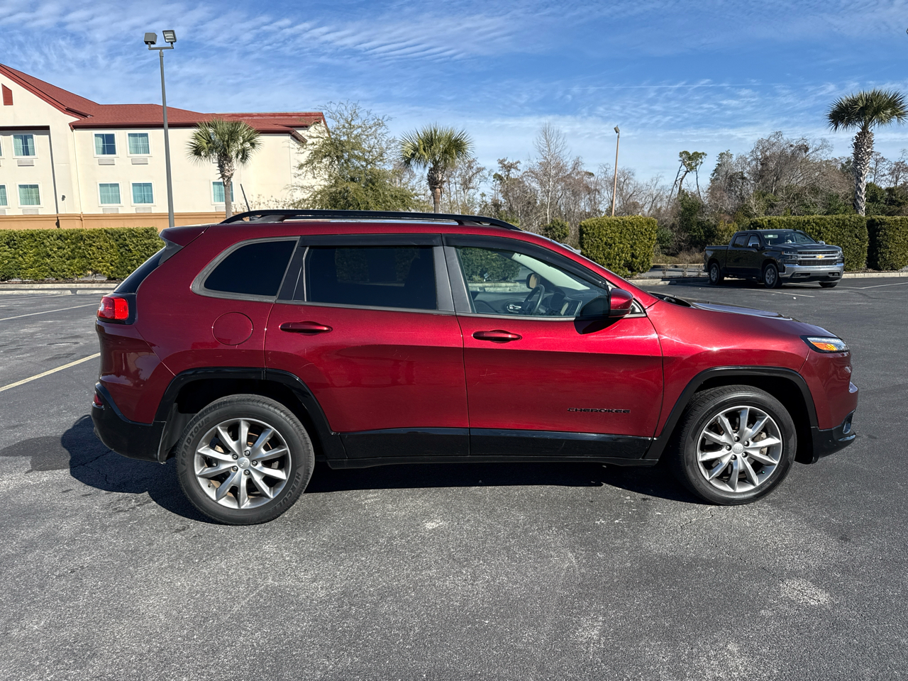 Jeep Cherokee Latitude Tech Connect FWD 2018