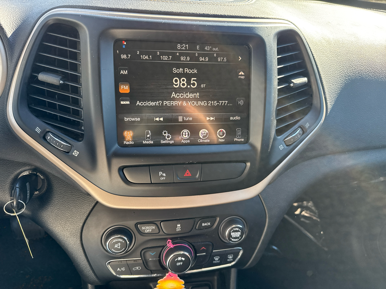 Jeep Cherokee Latitude Tech Connect FWD 2018