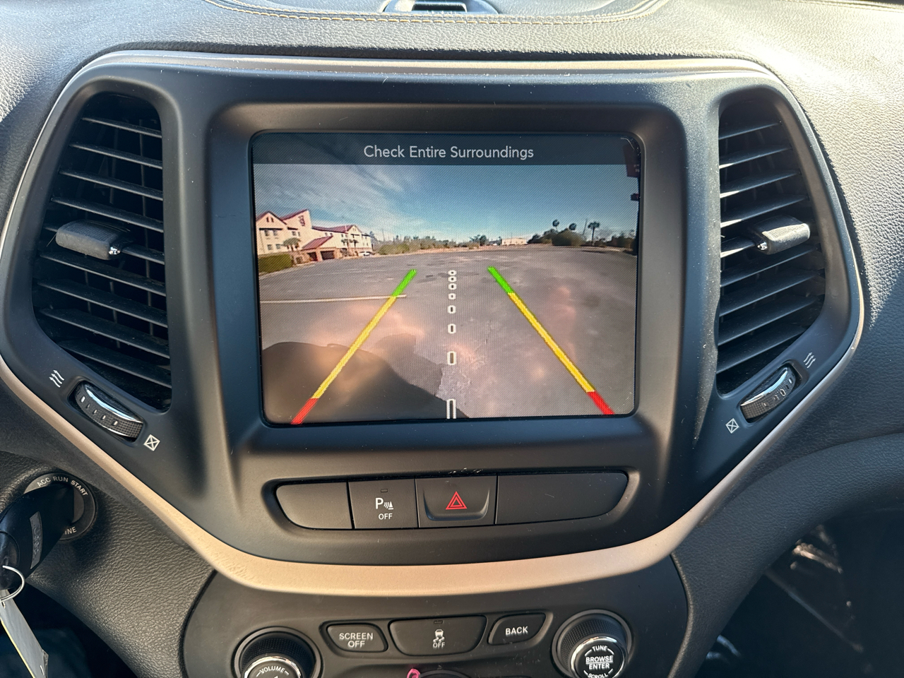 Jeep Cherokee Latitude Tech Connect FWD 2018