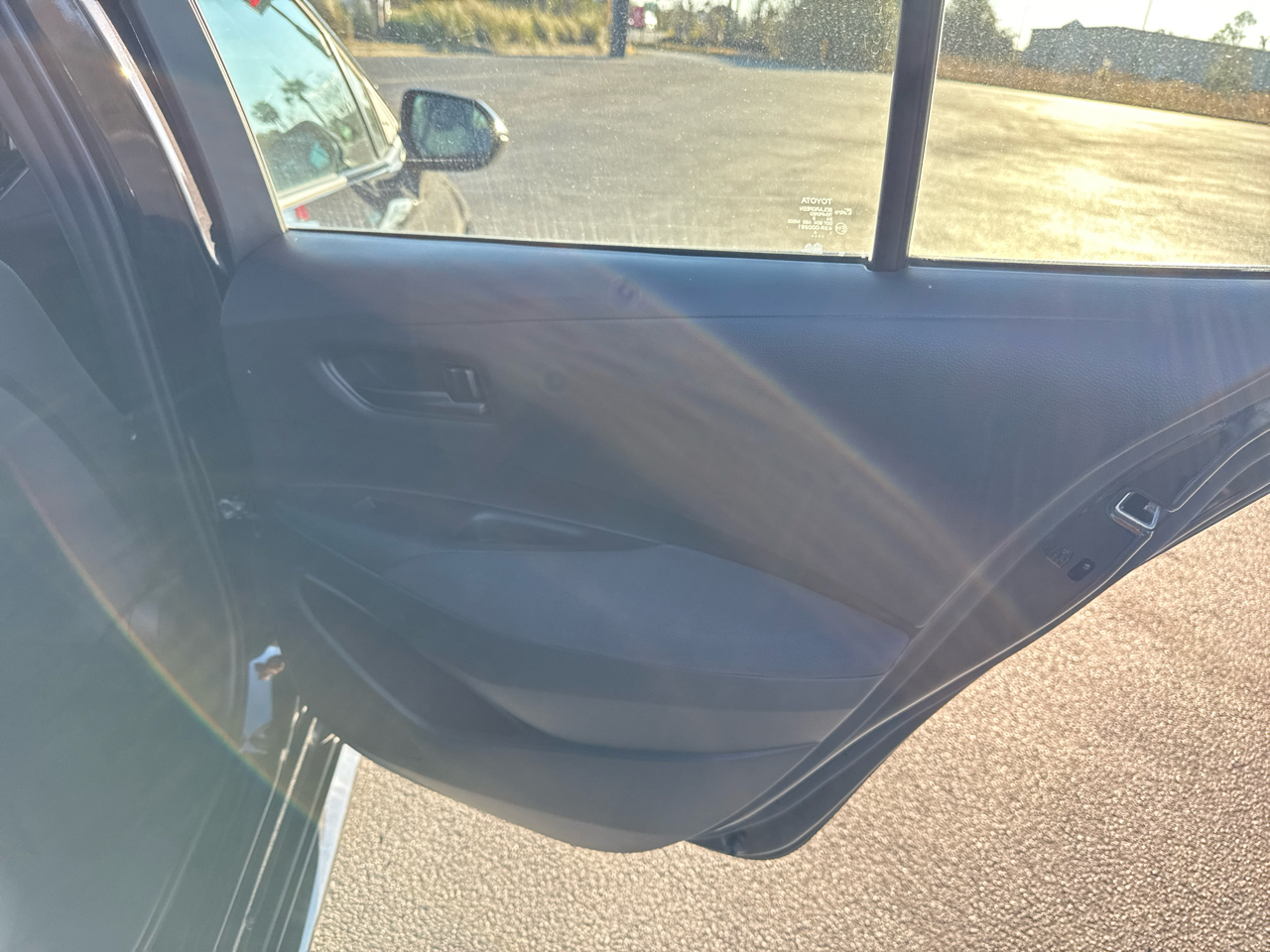 Toyota Corolla LE CVT (Natl) 2023