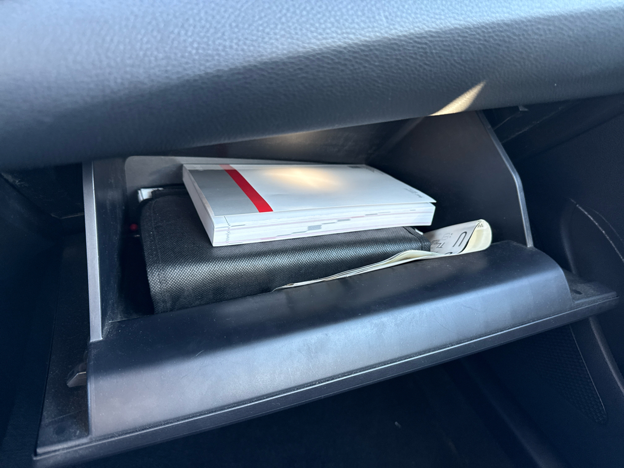 Toyota Corolla LE CVT (Natl) 2023