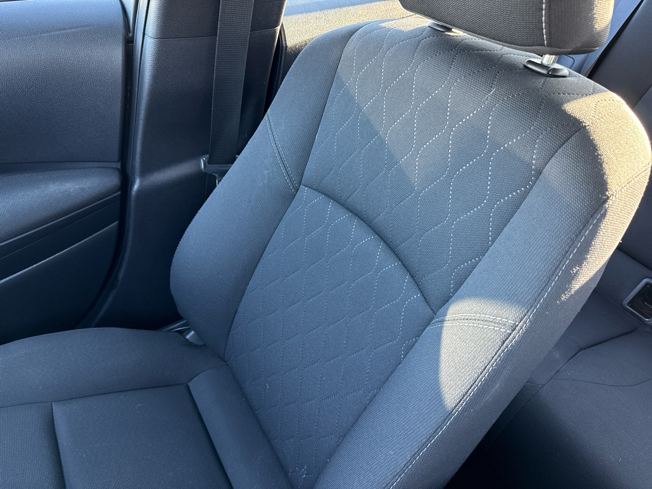 Toyota Corolla LE CVT (Natl) 2023