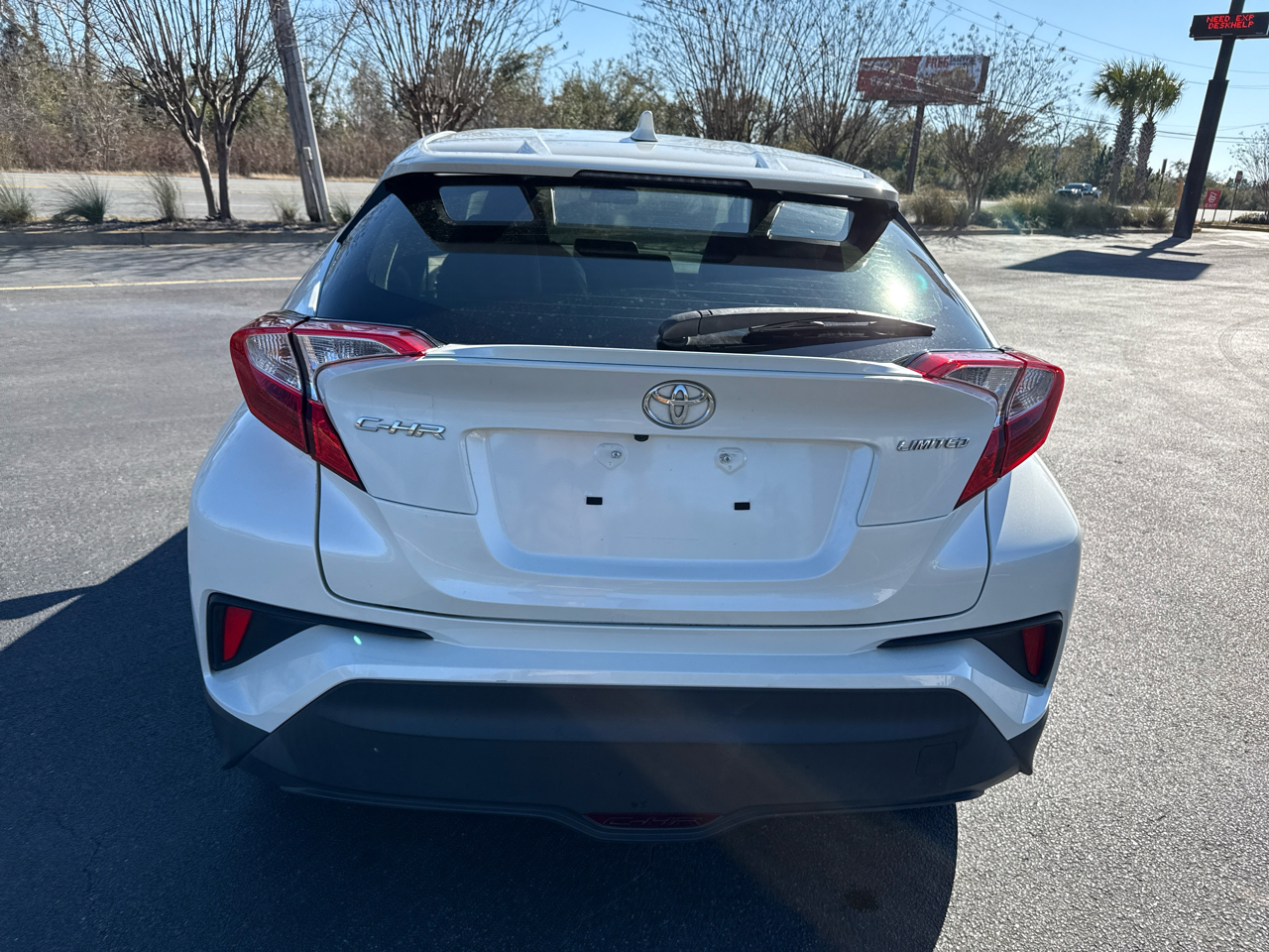 Toyota C-HR Limited FWD (Natl) 2021