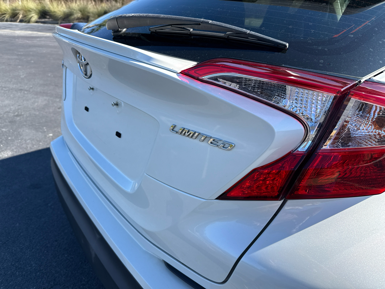 Toyota C-HR Limited FWD (Natl) 2021