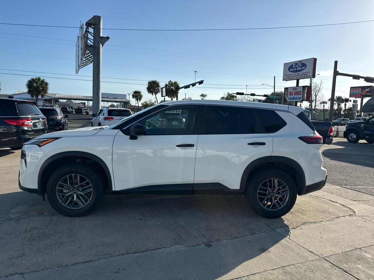 Nissan Rogue AWD S 2024